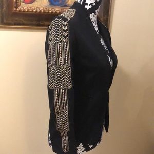 🎸Cache Rocker Metal Embellished no collar blazer - faux pocket detail